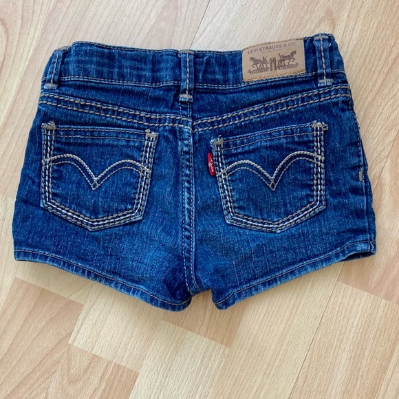 Levi’s: Toddler girl’s dark denim shorty shorts. - Picture 1 of 6